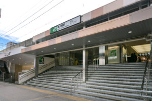 JR本八幡駅・北口・市川市　浮気調査